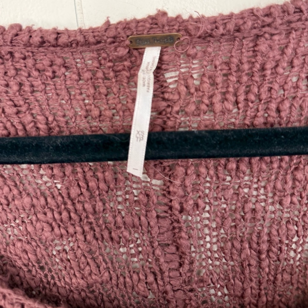 Free People- Pretty Pointelle Chunky Knit Sweater in Dusty Purple, Size XS - Picture 6 of 12